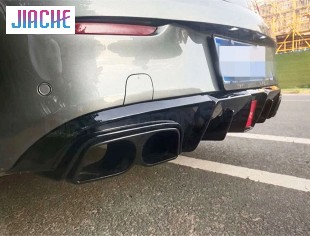 

JCYECF Car Rear Bumper Diffuser LiP For Mercedes Benz C Class C205 C63 For AMG Coupe 2 Door 2015-2019 Diffuser With Exhaust Tips