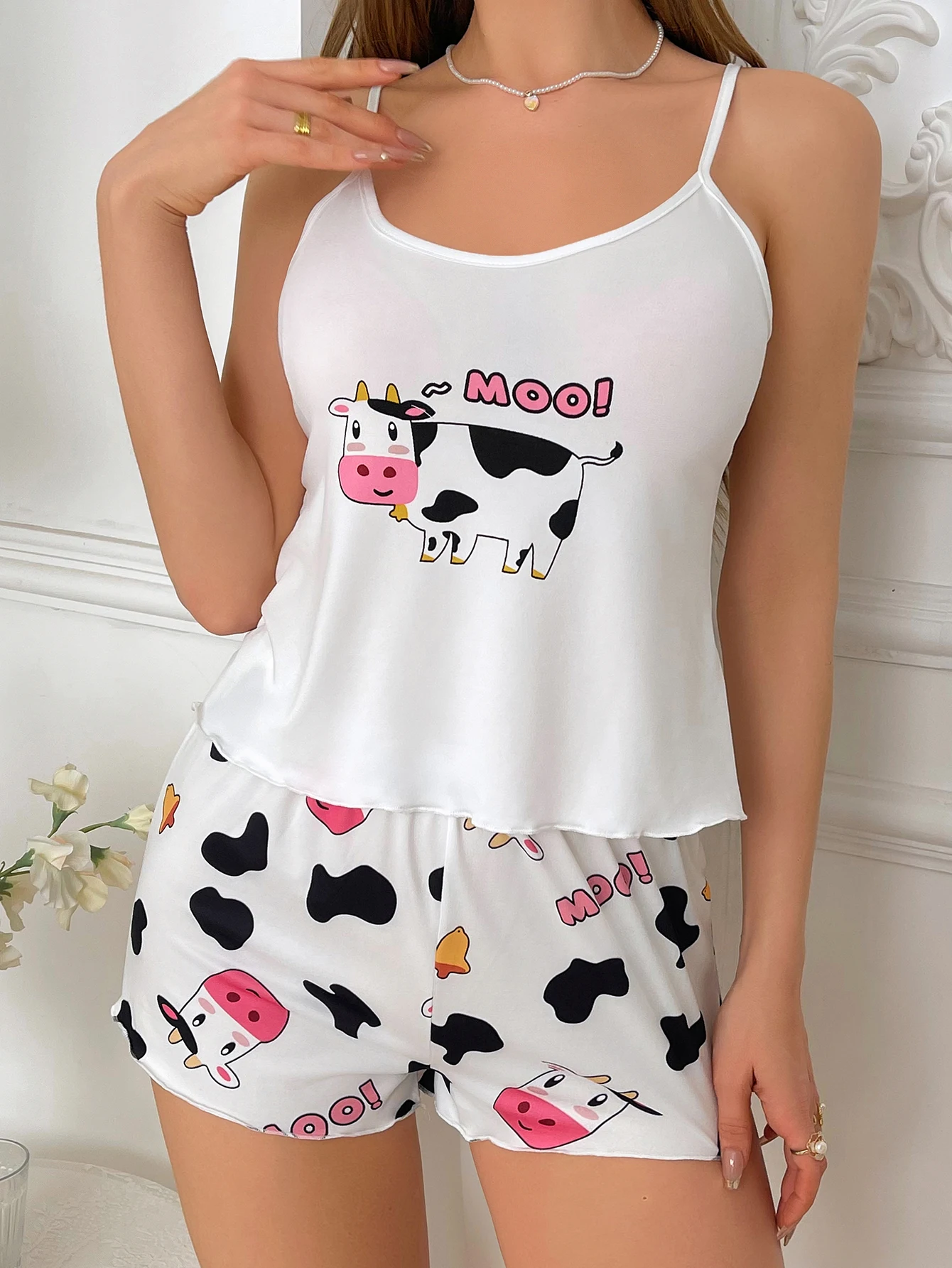 Women\'s new style pajamas white halter top cartoon cow shorts two-piece home decoration casual cute elegant