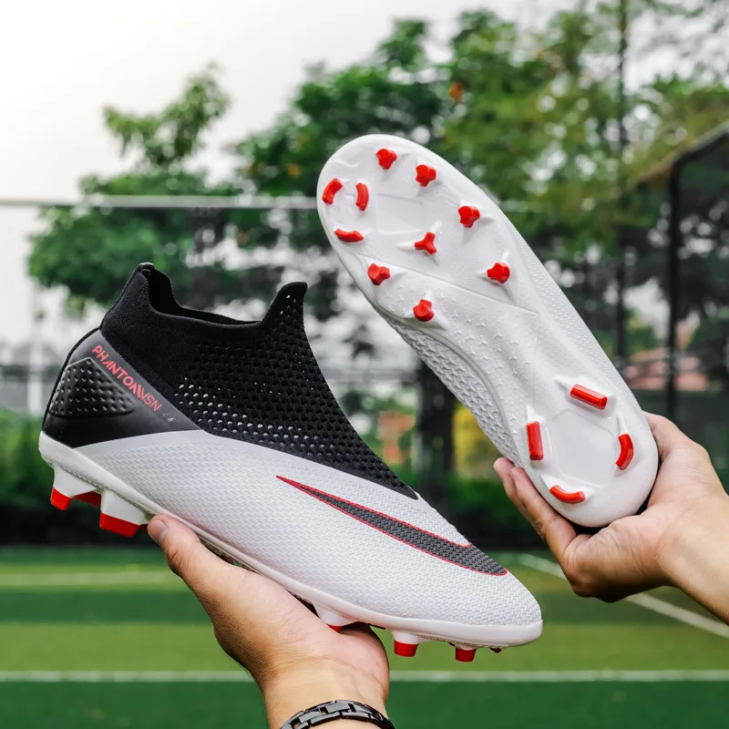 Men Football Boots Professsional Non-slip Soccer Shoes AG Cleats Soccer Sneakers Training Sports Football Shoes Man Futsal Shoes