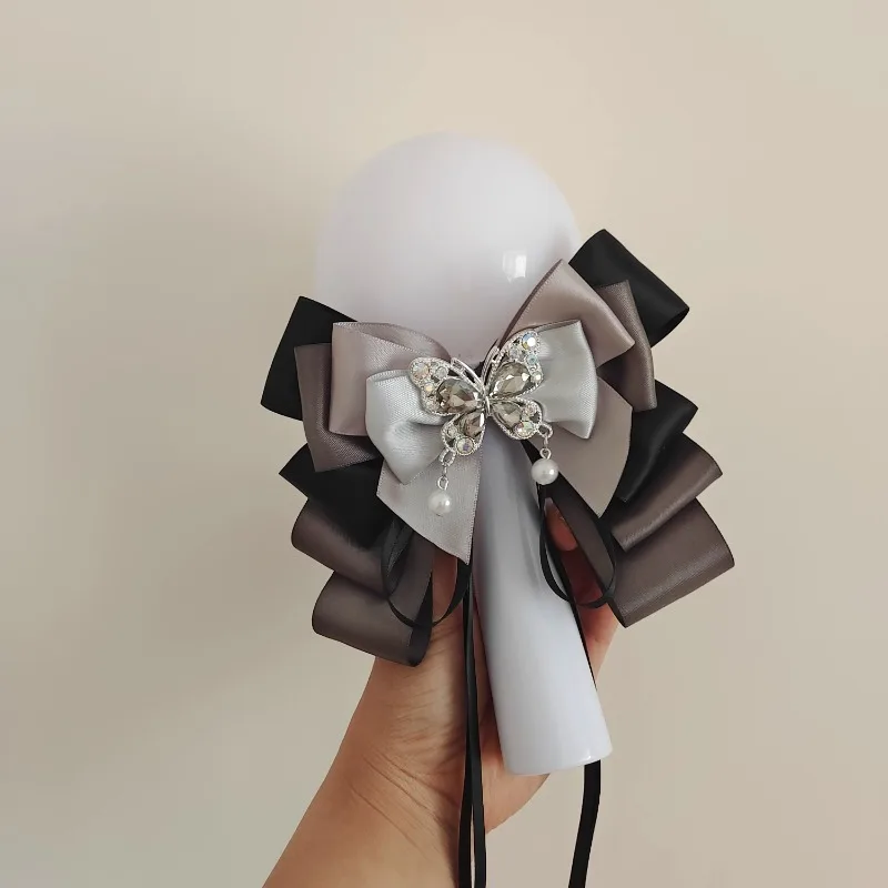 

Luxury Rhinestone Lolita Bow Tie Brooch Fan Meeting Hand Light Accessories Women's Fashionable Collar Flower Accessories Jewelry