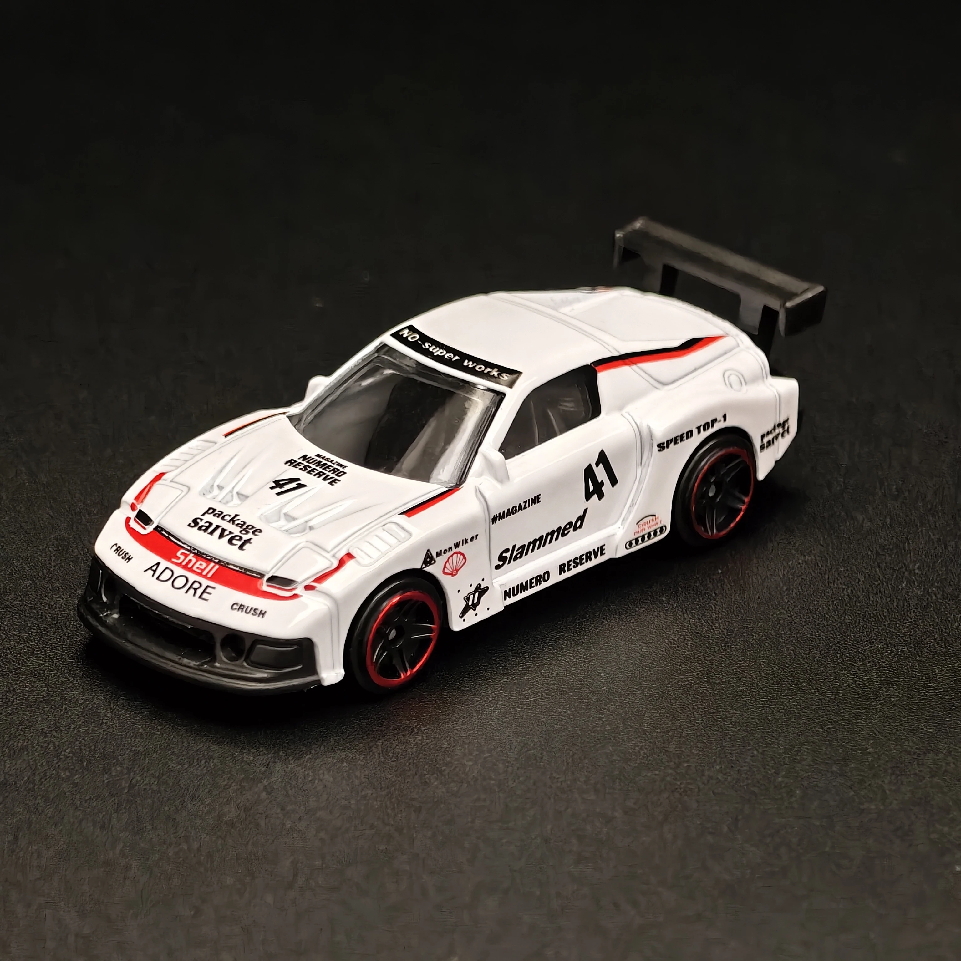 1/64 Diecast Alloy Car Model White Racing Supercar Metal Miniature Toy Vehicle for Collection Decoration Desk Display Ornament
