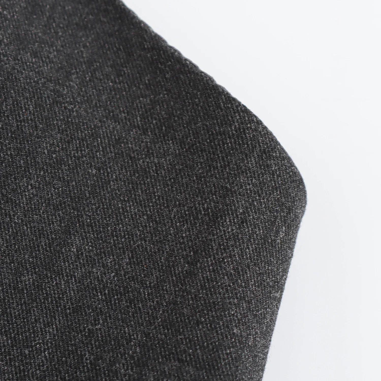 Vestido corto ajustado con cintura ceñida y cuello halter plisado ancho para mujer europea y americana