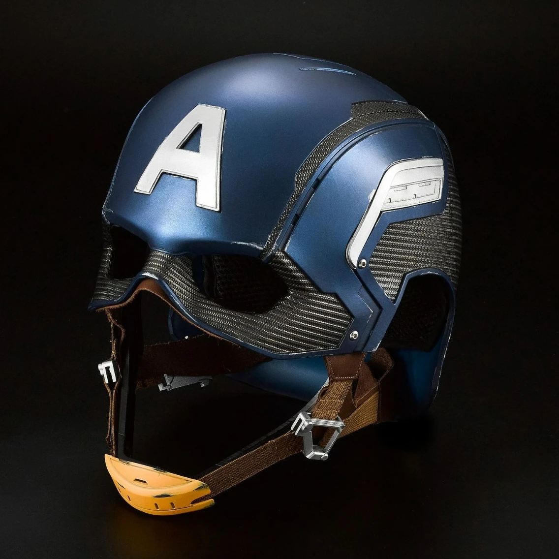 Marvel 1:1 Captain America Wearable Helmet, Genuine Leather Strap, Battle Damaged Mask, Halloween Cosplay Masks, Birthday Gift