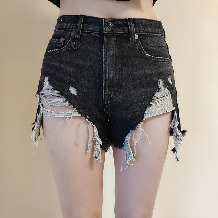 

Женские джинсы трапециевидной формы с высокой талией, лето 2025 R3, потертый подол, утягивающие свободные джинсовые шорты, модные