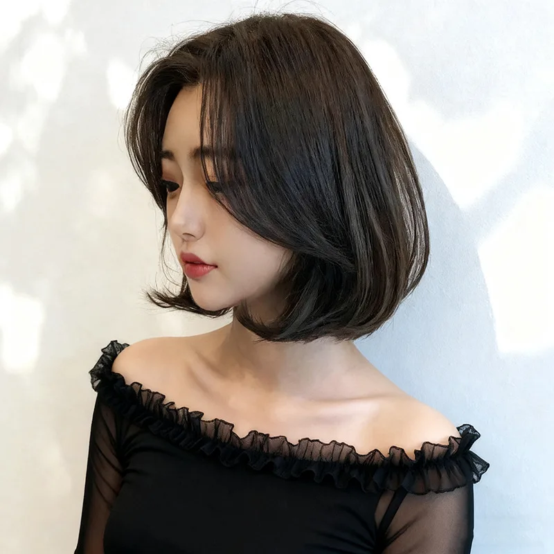 

Women's straight hair , middle-parted, inward-curled bobo , Korean-style short synthetic fiber full wig