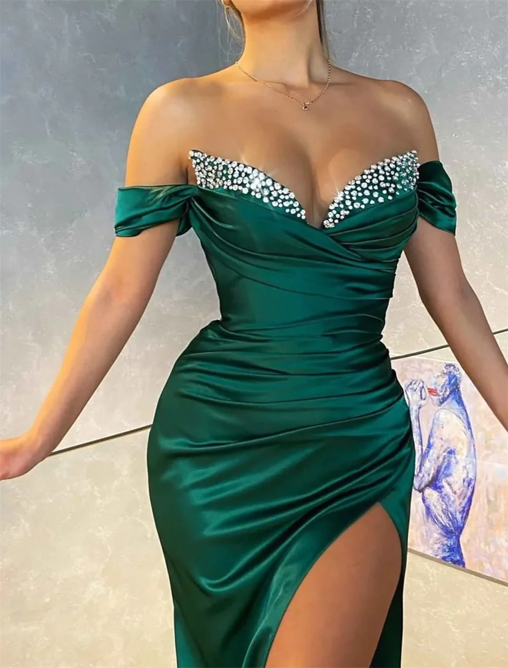 Vestidos de noite verdes modestos para mulheres, cetim ruched, fora do ombro, decote em V, baile de sereia, vestidos de festa formais com beading, 2023