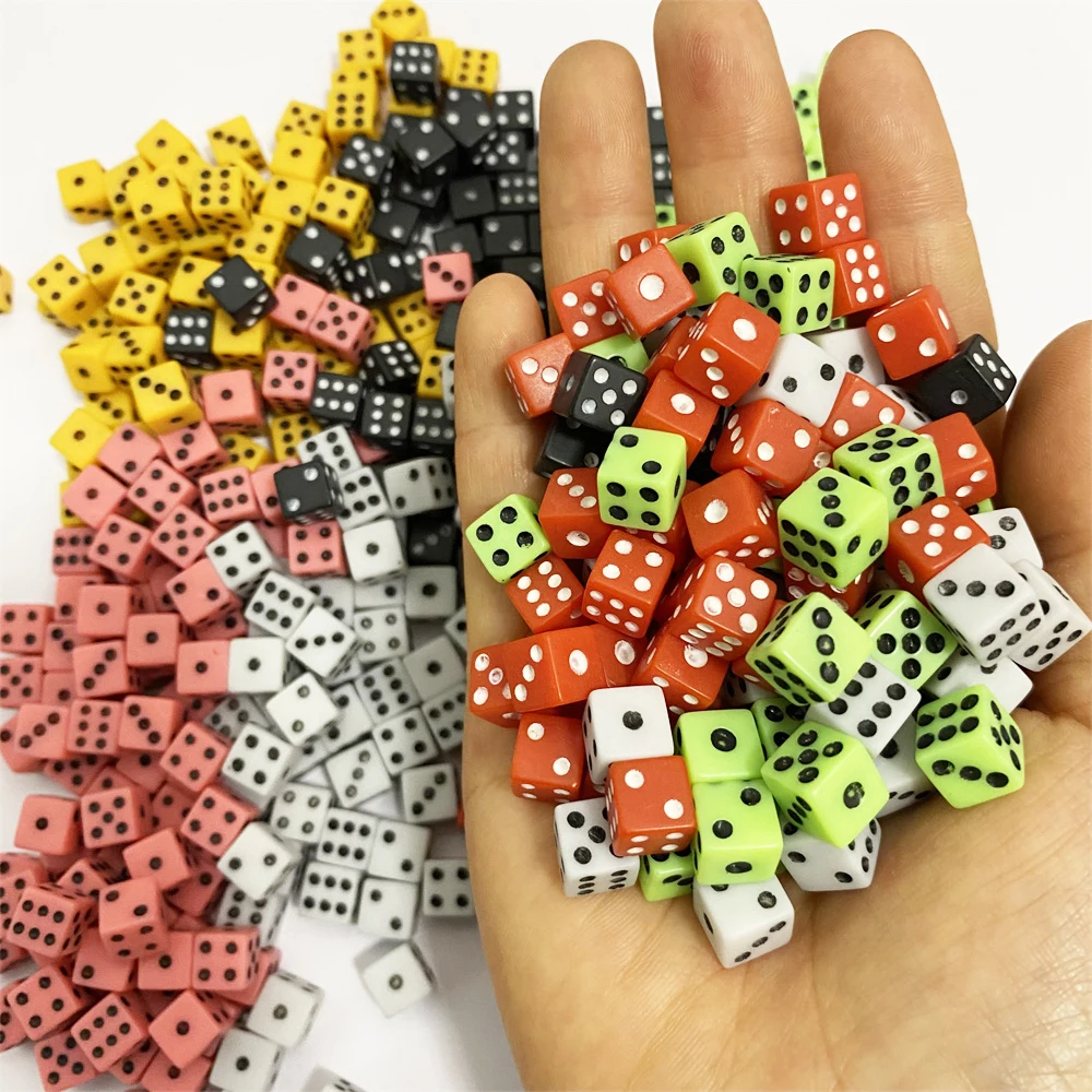 1000Pcs 8mm D6 Plastic Art Model Building Dice Props Mini Right Angle Point Dice Board Magic Game Accessories