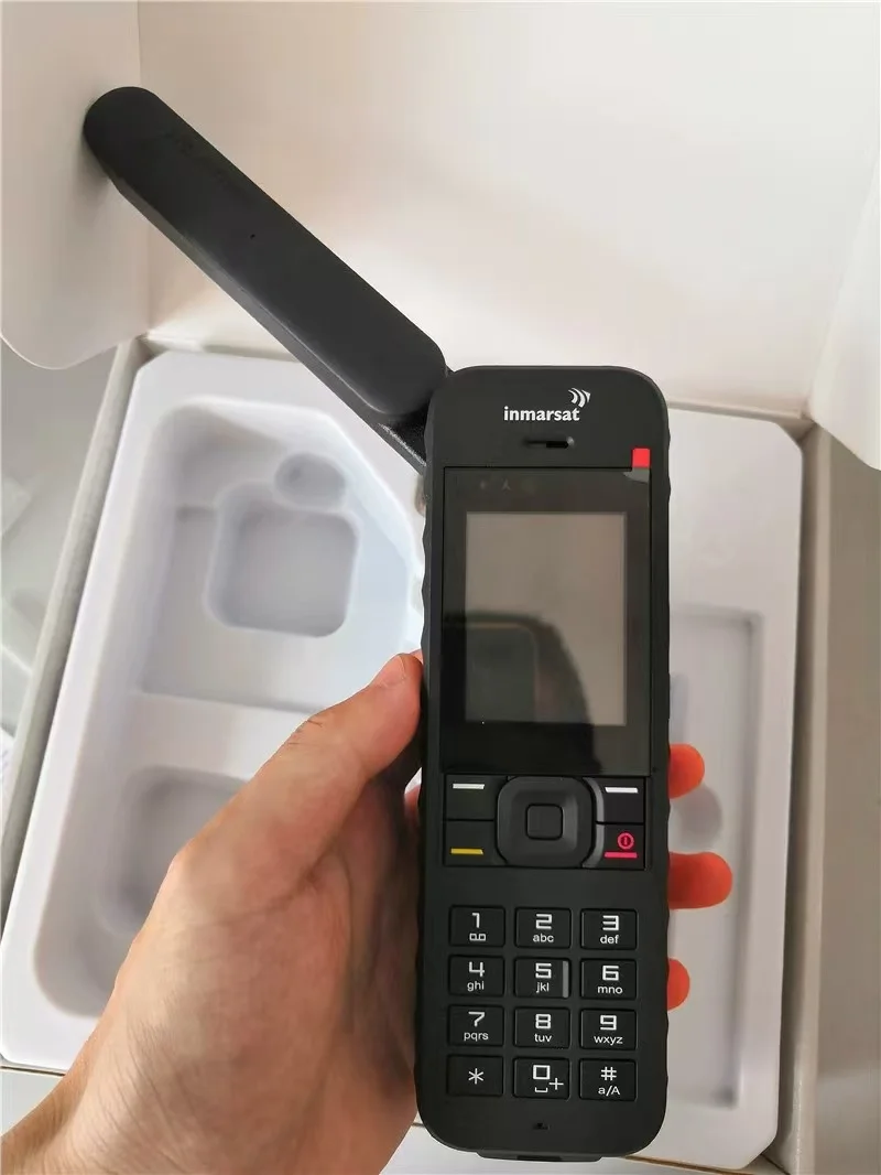 IsatPhone Pro mobile phone, second generation, isatphone2, English Russian wait available worldwide