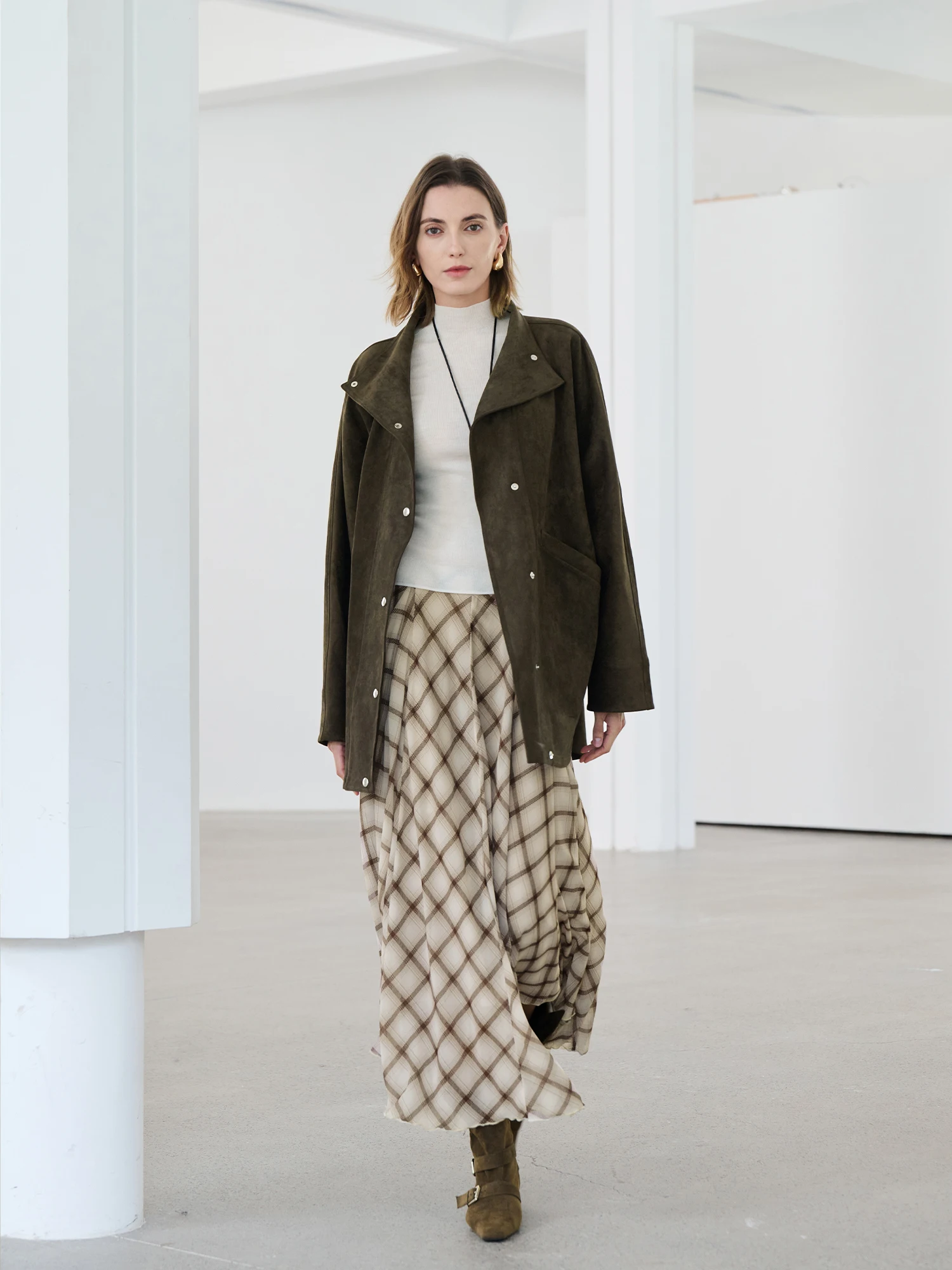 CE&MO Autumn Winter Premium Eco-Friendly Suede Batwing Sve Loose A-Line Workwear Jaet Leather Coat Women's Faion