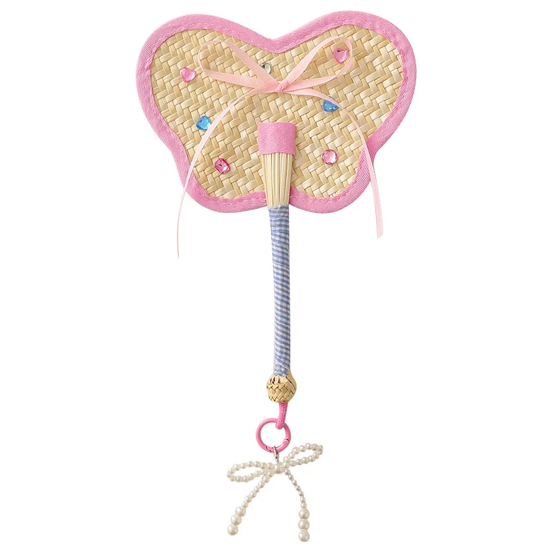 Simpatico orso farfalla Ventaglio giocattoli Ventaglio fortunato estivo Lavoro a maglia fatto a mano Estate Bambini Ventilatore portatile per bambini Divertenti bomboniere di compleanno