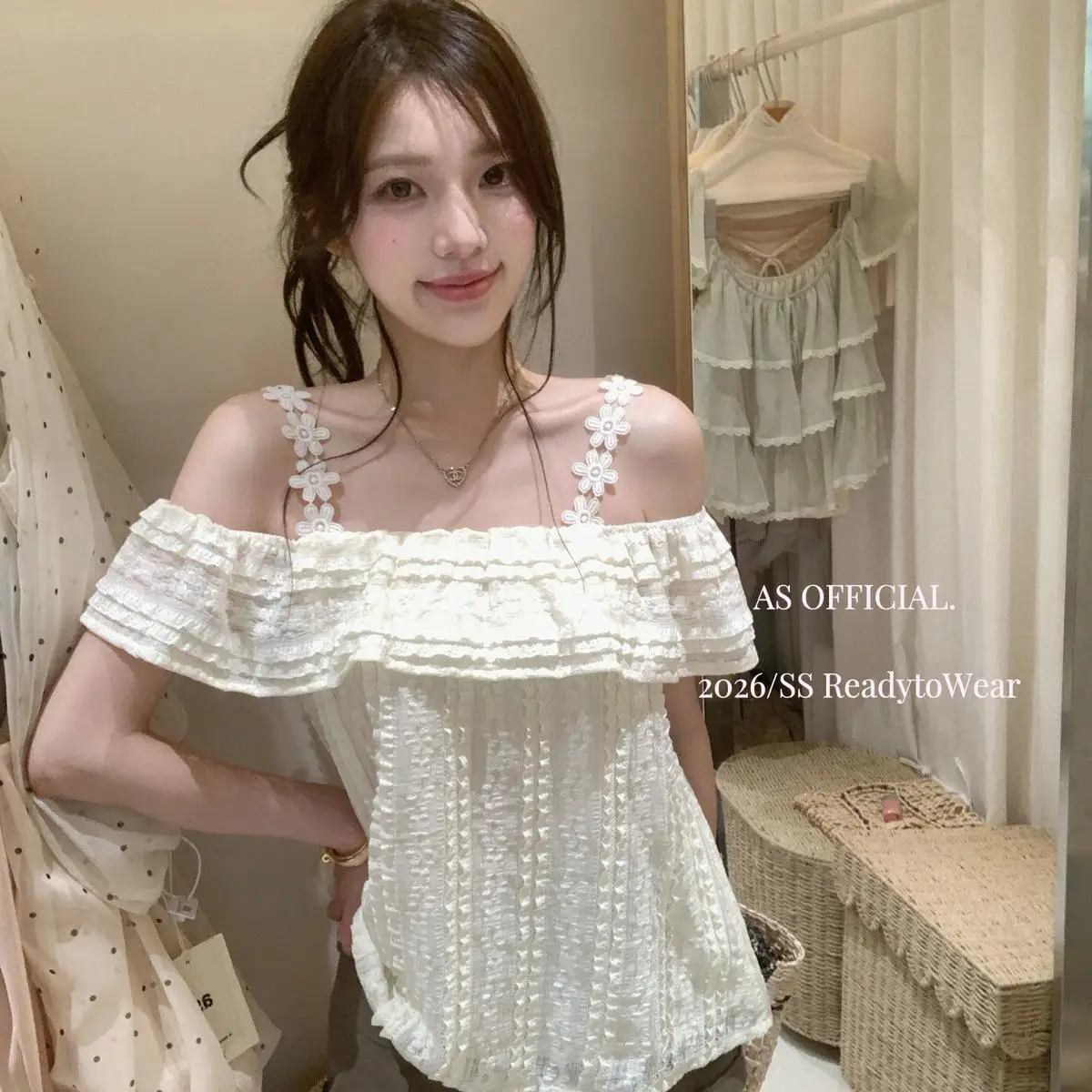 2026 Sweet Lotus Leaf One Piece Lace Shirt Fashion Women Summer New Sleeveless Folded Strap Atmosphere Top