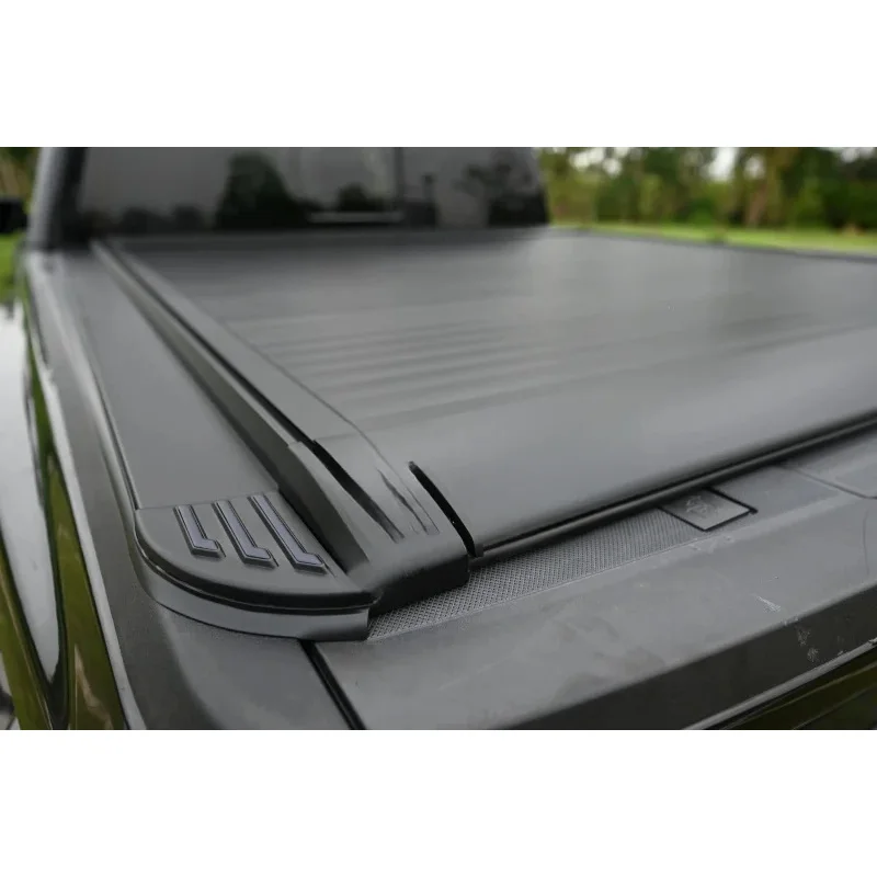 

High Quality Electric Retractable Tonneau Cover Roller Shutter Lid For T9 EV Pickup Truck Bed