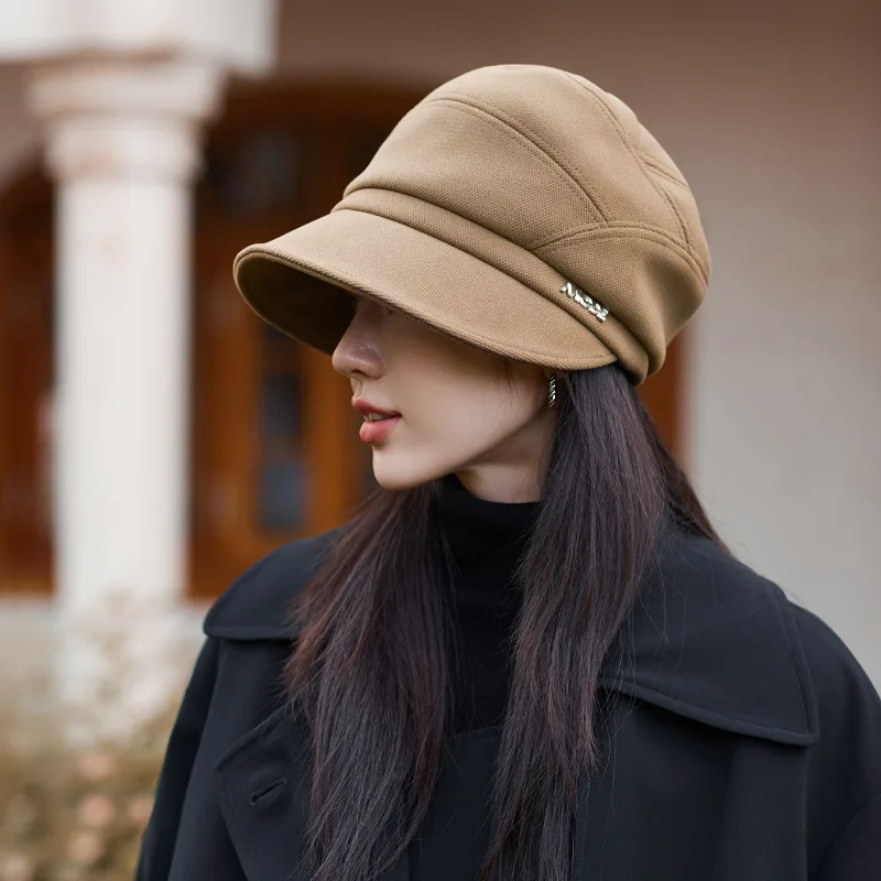 Spring and Autumn New Hat Pure Color Duck Tongue Cap Letter Label Beret Shopping Casual Women\'s Octagon Hat Sun Hat