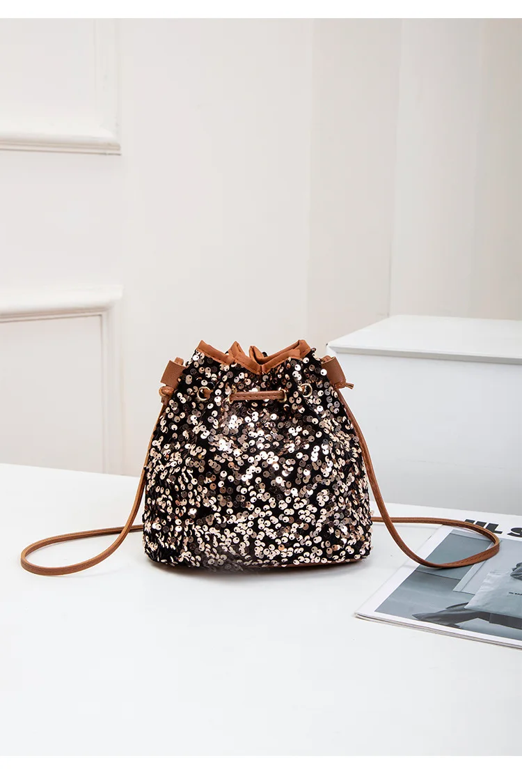 Neue Modische Vielseitige Handtasche mit Kordelzug, Schicke Mehrfarbige Pailletten-Schultertasche mit Großer Kapazität, Geldbörse und Umhängetasche – Detail 25