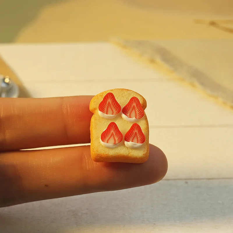 1:12 Mini Fruit Toast Cotton Candy Toast Dollhouse Miniature Accessories Models Ob11 Bakery Decoration Photography Props Toys