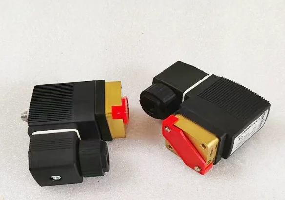 1pcs For Atlas 1089062100 solenoid valve 1089062114/1089062104/1089062110 Voltage AC24V AC110V AC220V