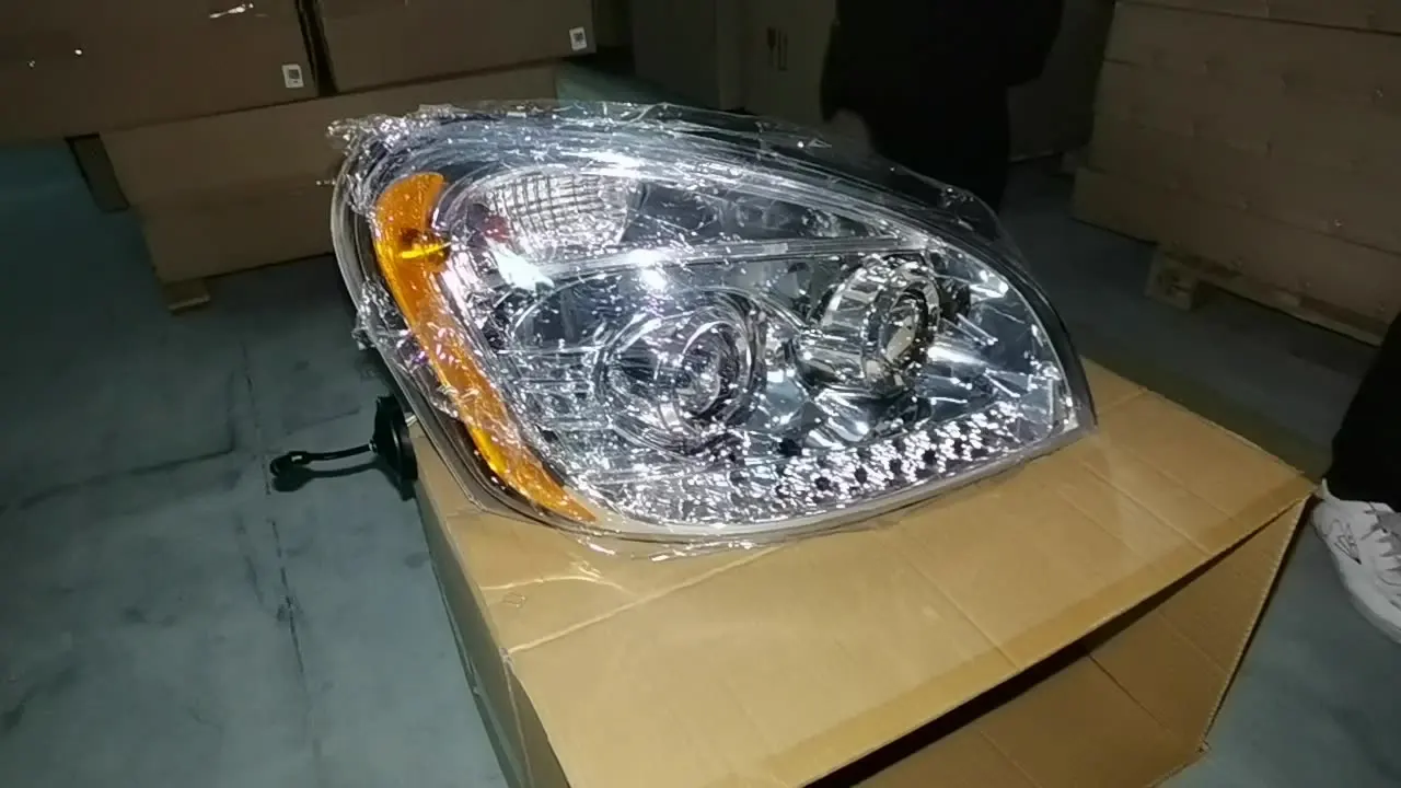 OE Member A06-51907-006 LED Head Lamp L Truck Body Parts Headlight Auto Parts For FREIGHTLINER CASCADIA For American Truck Parts