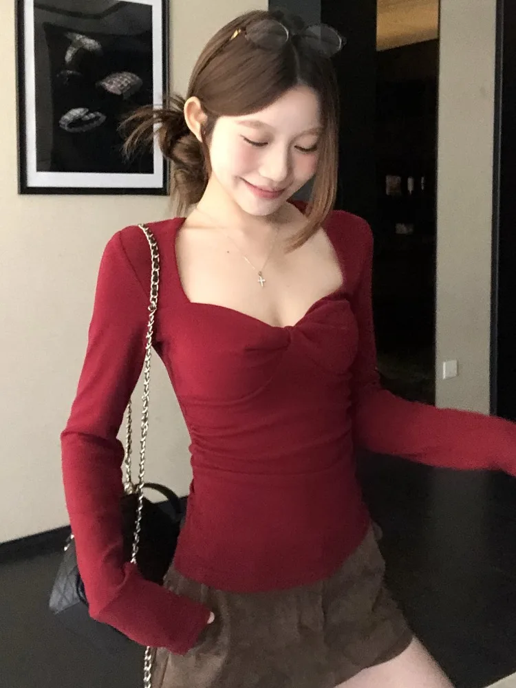 

Slim Fit Long Sleeve T-Shirt Women's Winter Red Inner Wear Waist Cinching Knot Twist Neck Design Brushed Skin Friendly Breath...