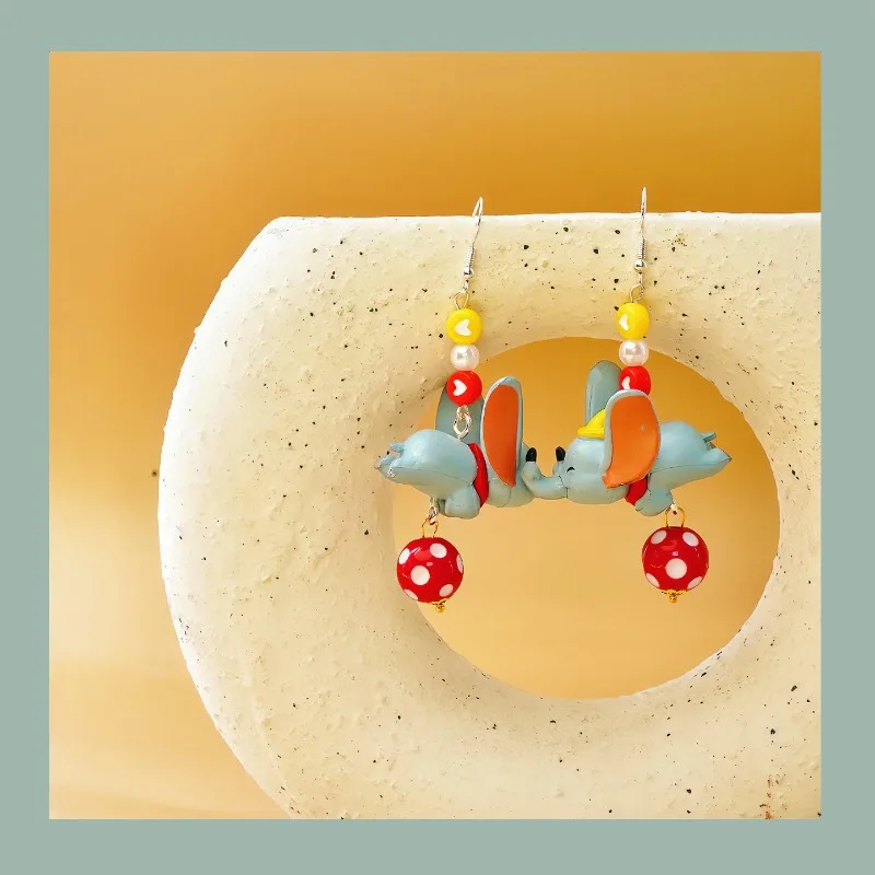 Disney lindo Dumbo pequeño corazón en forma de cúpula de cristal hecha a mano regalos fanáticos