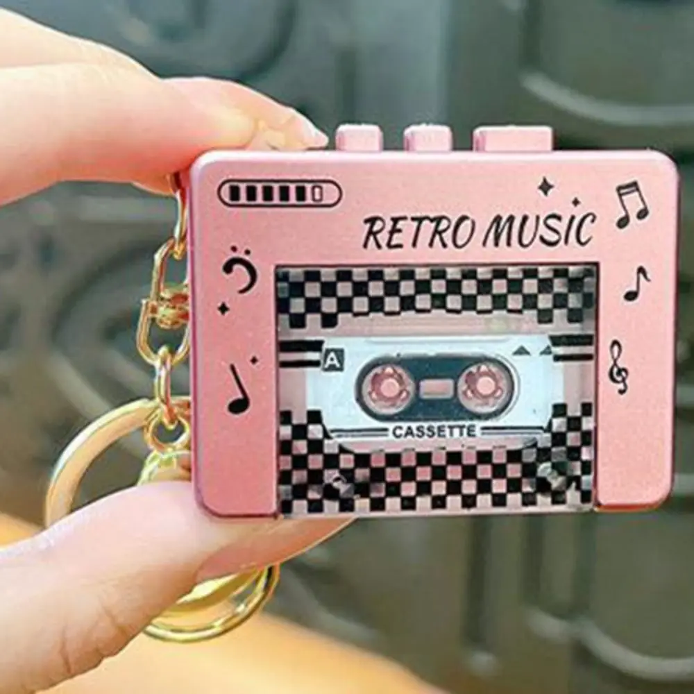 Cassette Recorder Retro Tape Recorder Keychain Recordable Vintage Recording Music Box Pendant Classic Elaborate Design