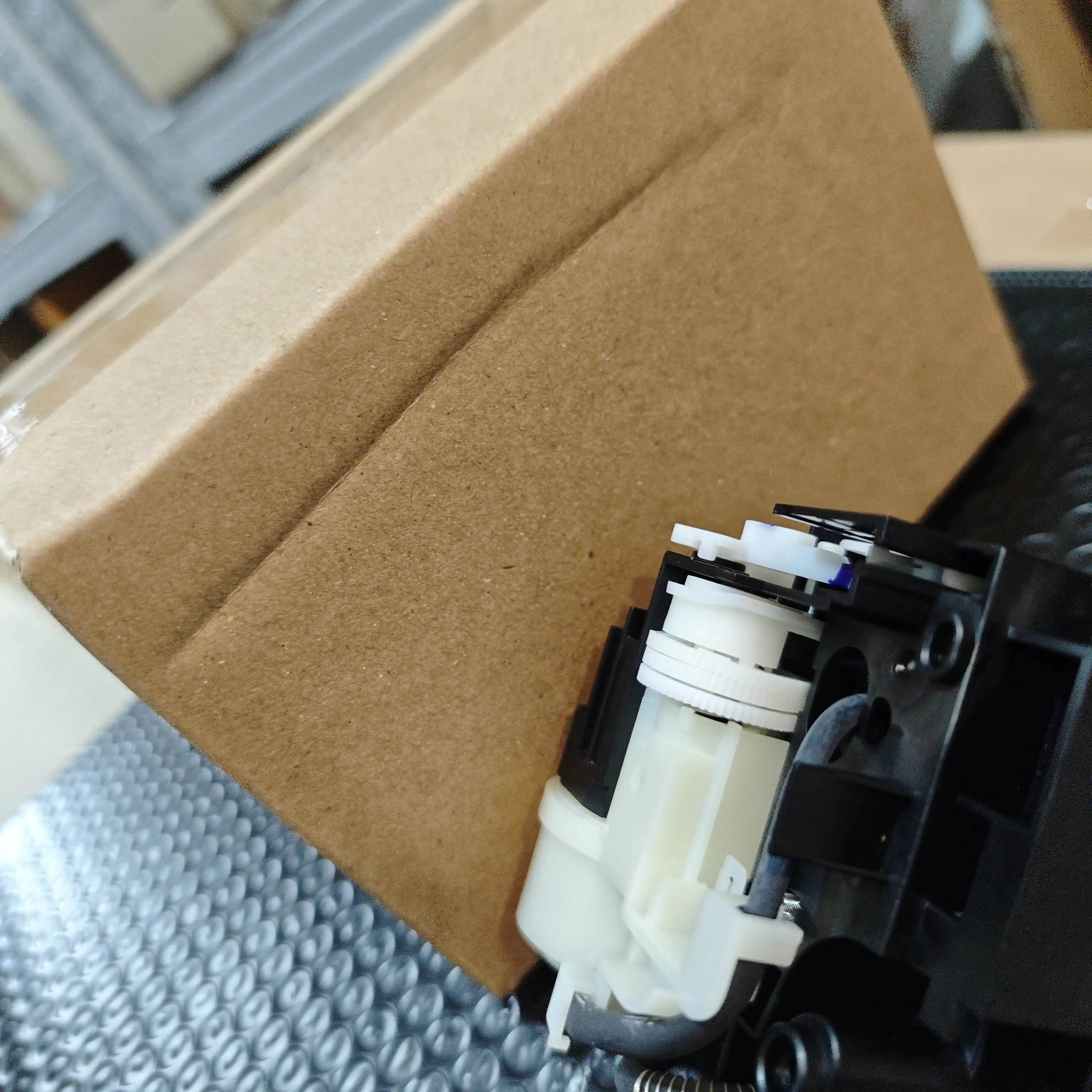 

1880515, оригинальный новый чернильный насос для Epson L18058 L8058 L8168 L8188 L18050 L8050 L8180 L8160, чернильная система в сборе