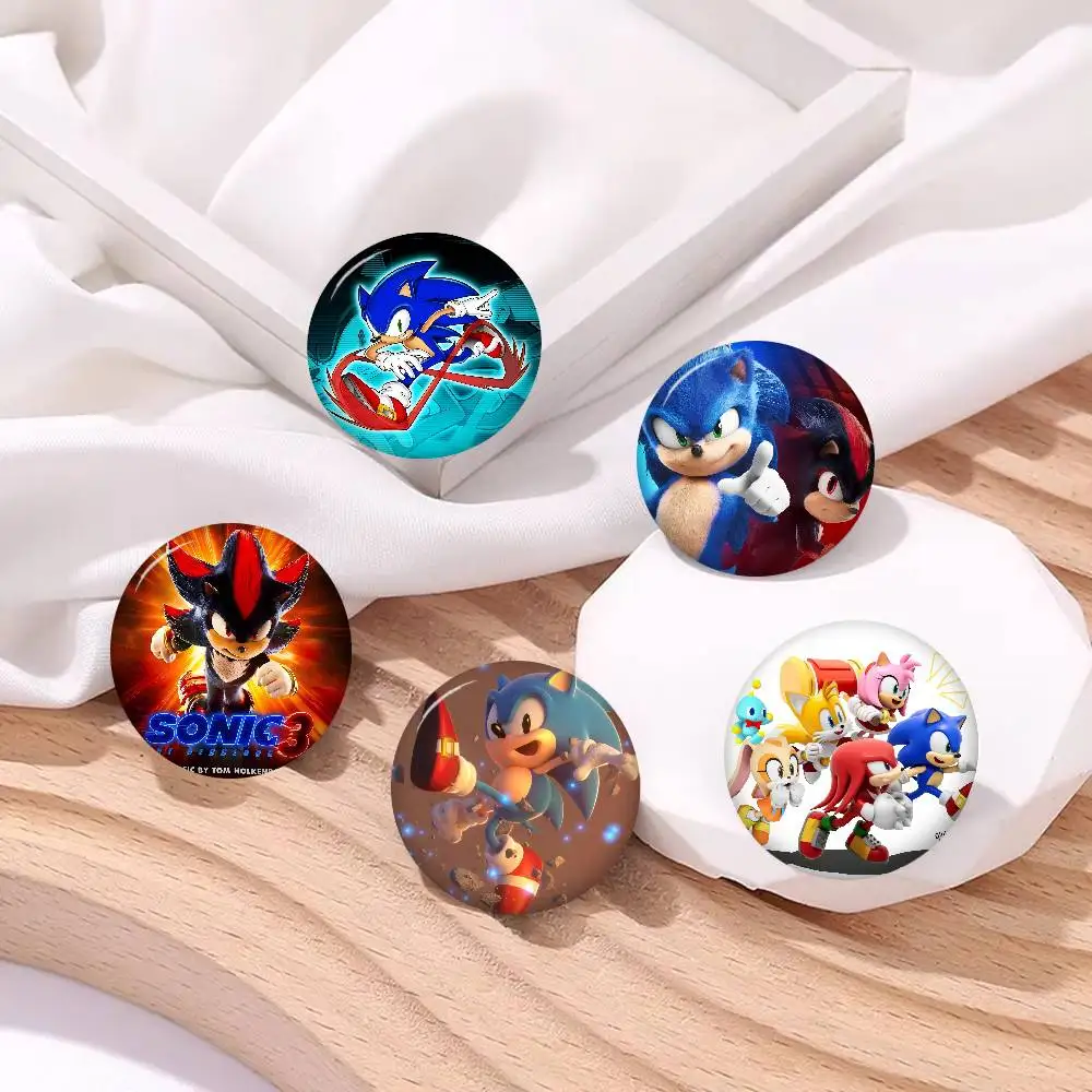 Sonic The Hedgehog Cartoon Niedliche Weiche Anstecknadel mit Leuchtendem Aufdruck, Geschenk für Freunde, Abzeichen, Kragenbrosche, Reversnadel aus Metall