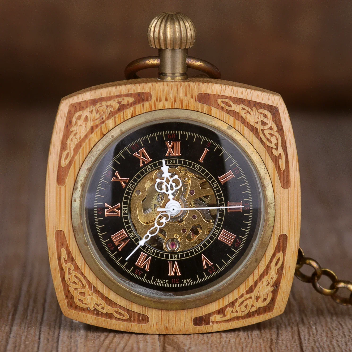 

Mechanical Movement Pocket Watch Fashion Square Dial Roman Numbers Display Golden Fob Watches with Chain Wholesale