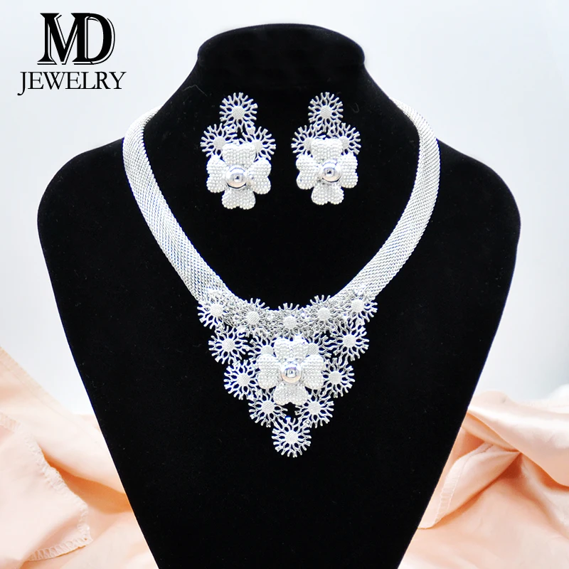 Elegant Wedding Jewelry Set White Flower Design Necklace Earrings Set Fashion Women's Jewelry Wedding Party Christmas Gifts