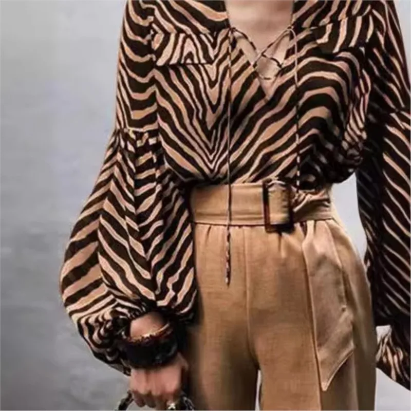 Spring And Autumn New Fashion Women's Zebra Printed V-neck Strap Long Sleeve Casual Office Shirt Lantern Sleeve Pocket Blouse