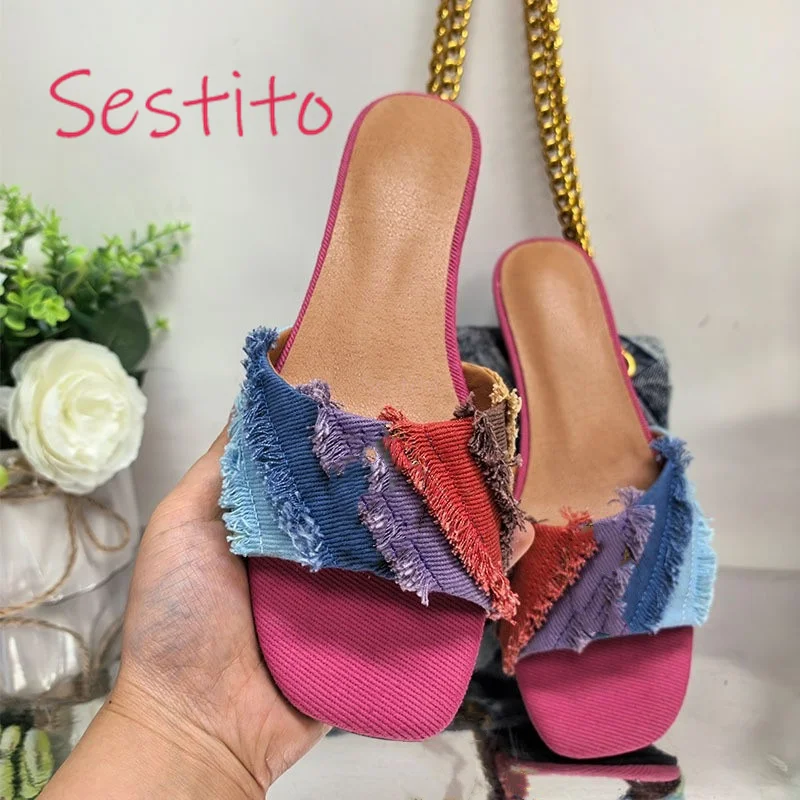 

Ladies' Flip Flops New Fashionable Round Headed Fish Mouth Back Hollow Eagle Shaped Metal Striped Pattern Flat Bottom Slippers