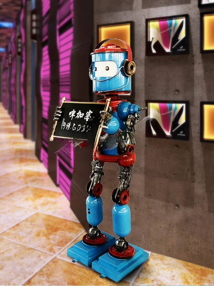 

Custom retro industrial style restaurant bar welcome robot model ornaments floor metal wrought iron decoration.