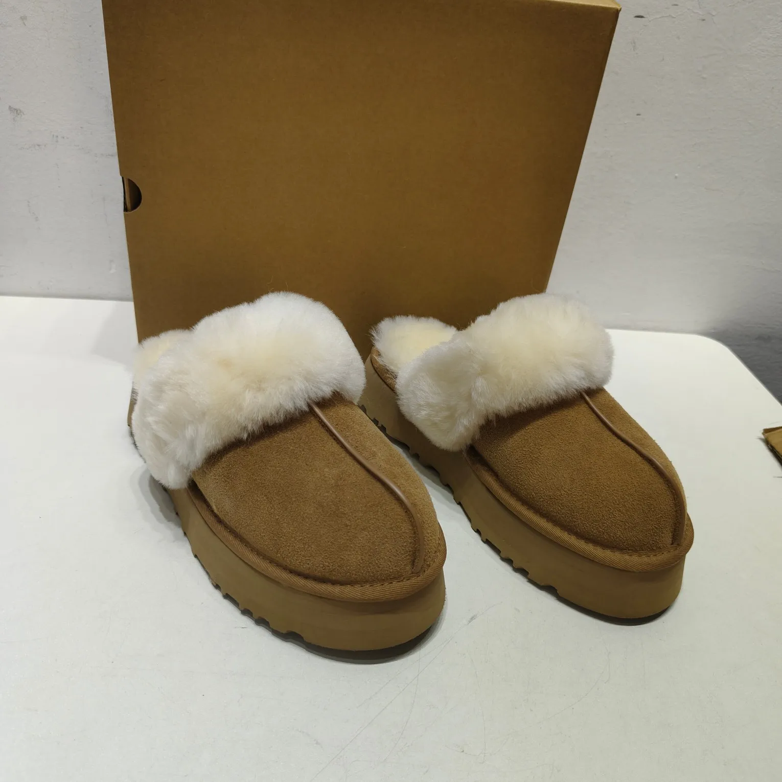 pantoufles-en-laine-et-coton-pour-femmes-en-vraie-laine-avec-semelle-en-mousse-antiderapante-pour-l'interieur-et-l'exterieur-confortables-doublure-interieure-en-cuir-souple