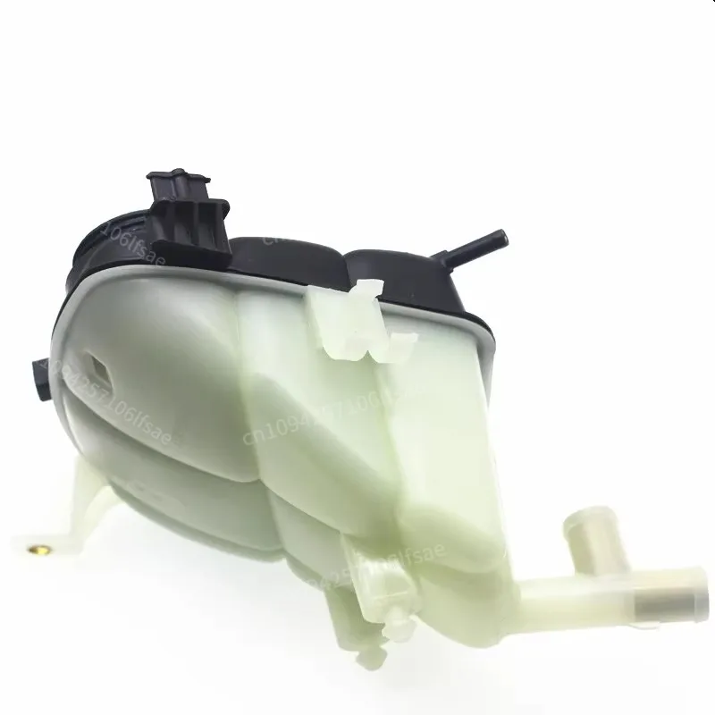 

New Engine Coolant Expansion Tank 164 500 0049 1645000049 2105010615 for Mercedes Benz W164 C164 GL350 GL550 ML350 ML63 AMG