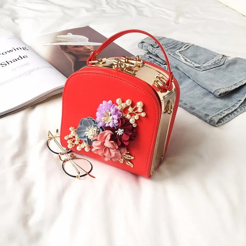 Camera Small Square Bag Shoulder Diagonal Handbag Bags Shoulder Bags Metal Clip Small Square Bag New Fashion Dinner Flower 2023