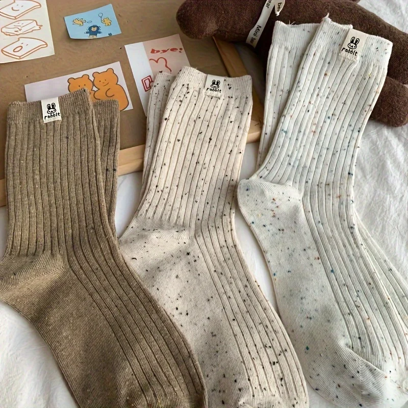 4 Pairs Cute Rabbit Label Patched Socks, Casual Japanese Style Mid Tube Socks for Fall And Winter, Women'S Stockings And Hosiery