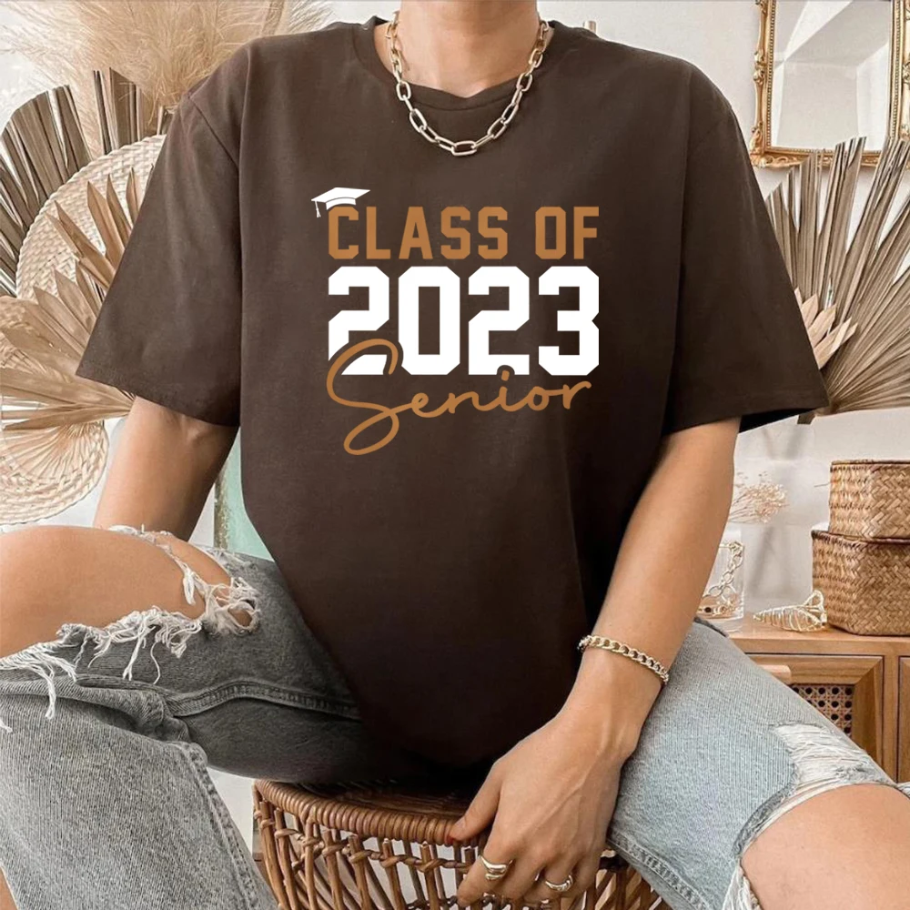 Senior T-Shirt Klasse von Senior Shirts Abschluss T-Shirts High School Shirt Universität Grafik T-Shirts Unisex Casual Tops