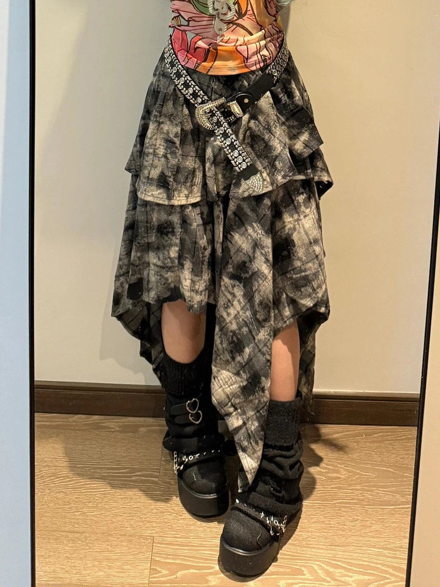 ReddaChic Punk Retro Tartan Taart Rok Plaid Tie Dye Elastische Taille Tiered Ruffle Onregelmatige Lange Rok Vrouwen Harajuku Streetwear