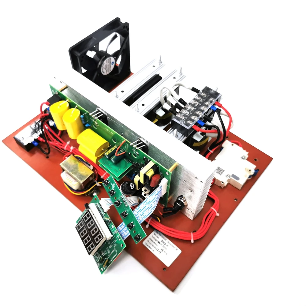 مصنع توريد 20khz بالموجات فوق الصوتية تنظيف مولد ثنائي الفينيل متعدد الكلور عالية الطاقة 1500 واط