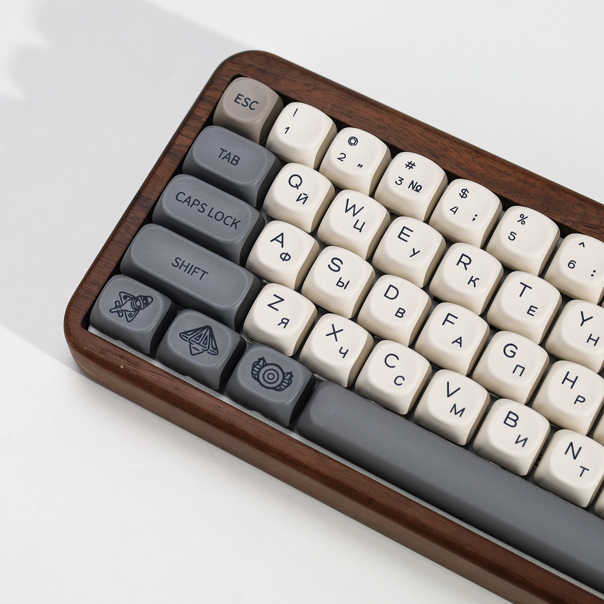 KBDiy Russische Tastenkappen Retro Vision Theme KOA MOA Profil PBT ISO MAC Tastenkappen Maßanfertigung für MX-Schalter 60 Gaming Mechanische Tastatur – Detail 12