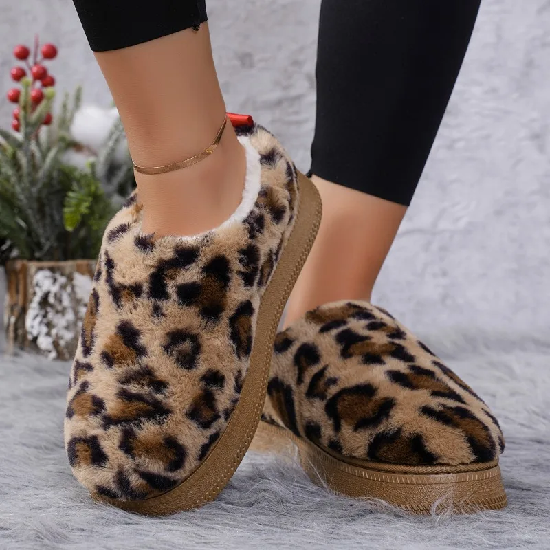 Fashion Design stivali da neve alla caviglia in pelliccia di leopardo scarpe da donna in cotone caldo stivali corti invernali in peluche nuovi comodi stivali Femme