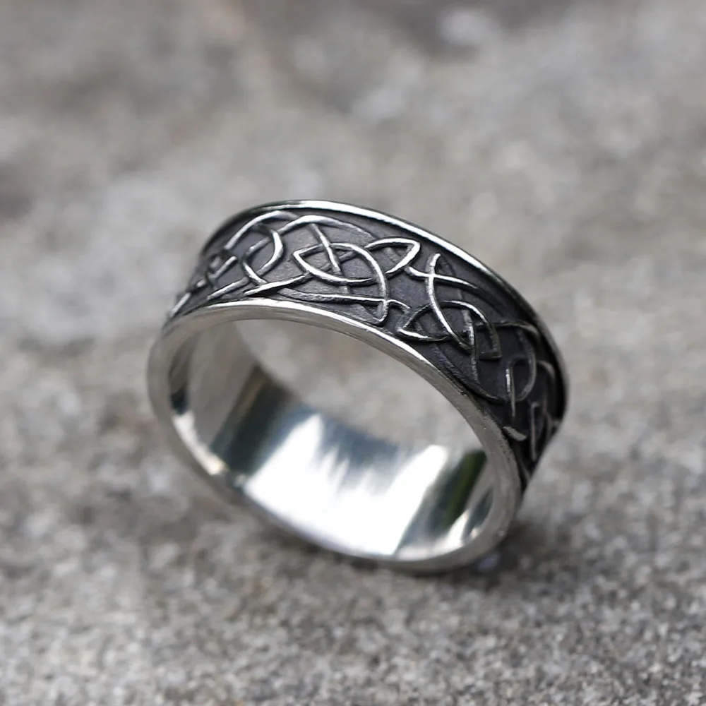 NEW Men\'s 316L stainless steel rings Vintage Nordic Viking wolf Rings Amulet animal fashion Jewelry Gifts free shipping