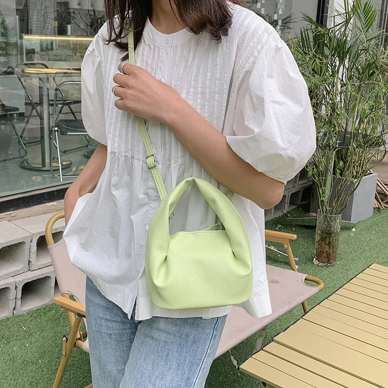 Hand-pleated Summer Texture Bag New Fashion Handbag Shoulder Bag Bag for Women WOMEN SOFT High Quality