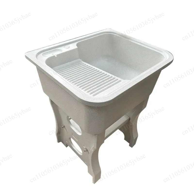 Cuerpo de Piscina Integrado de Piedra de Cuarzo, Diseño de Borde Plano y Forma Sencilla