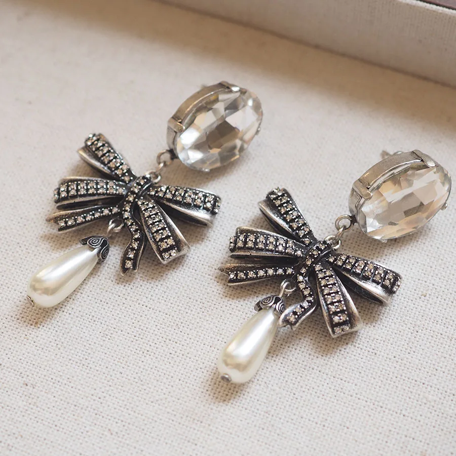 

Niche Lace Bow Gemstone Pendant Tassel - Oversized Distressed Vintage Pearl Earrings, European & American Style