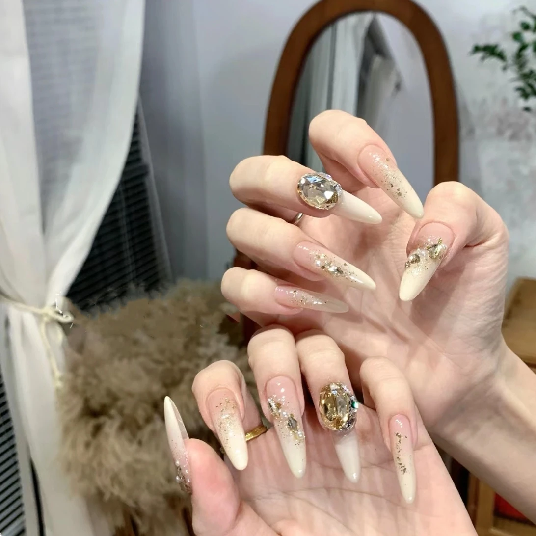 Wearing nail fairy temperament light luxury nail art big diamond flash white gradual change sequins wearing nail