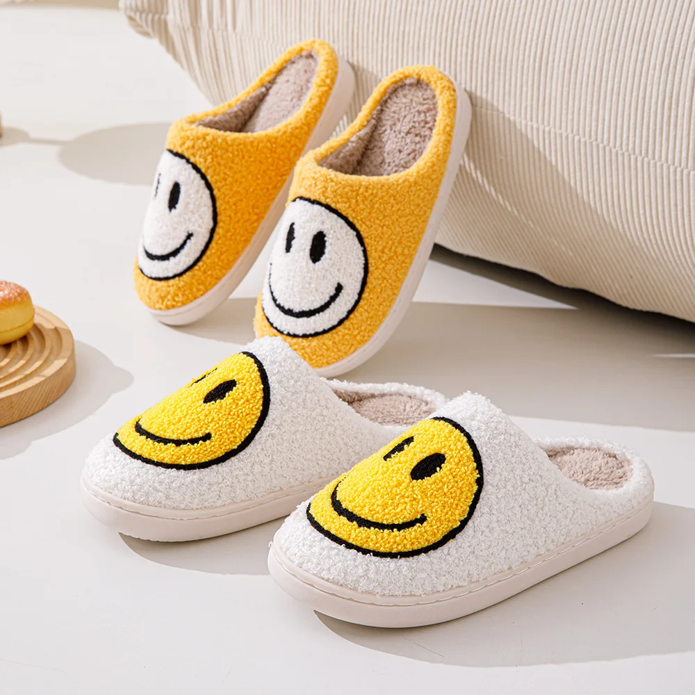 Cartoon Smile Face Plush Slippers Warm Cotton Antiskid Couples House Cute Comfortable Shoes for Winter Autumn Half Bench Shoes