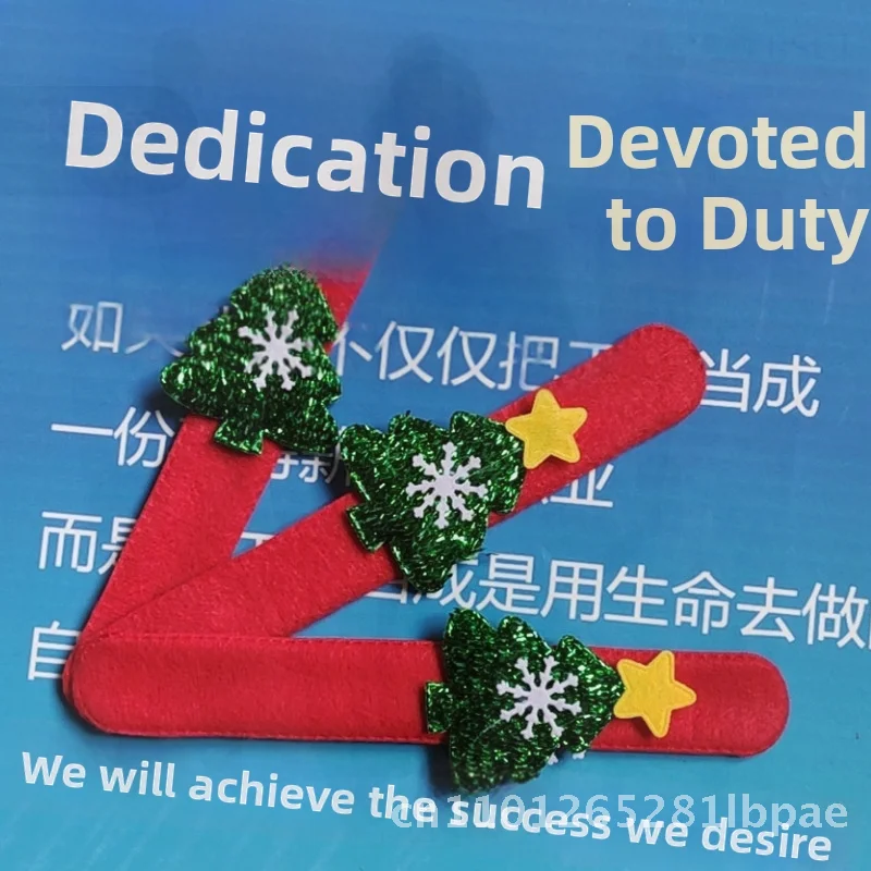 

Christmas Bracelet Toys for Kids - Santa Claus Snowman Elk Snap Circle Bracelets - Holiday Party Decorations Mixed Style Pat