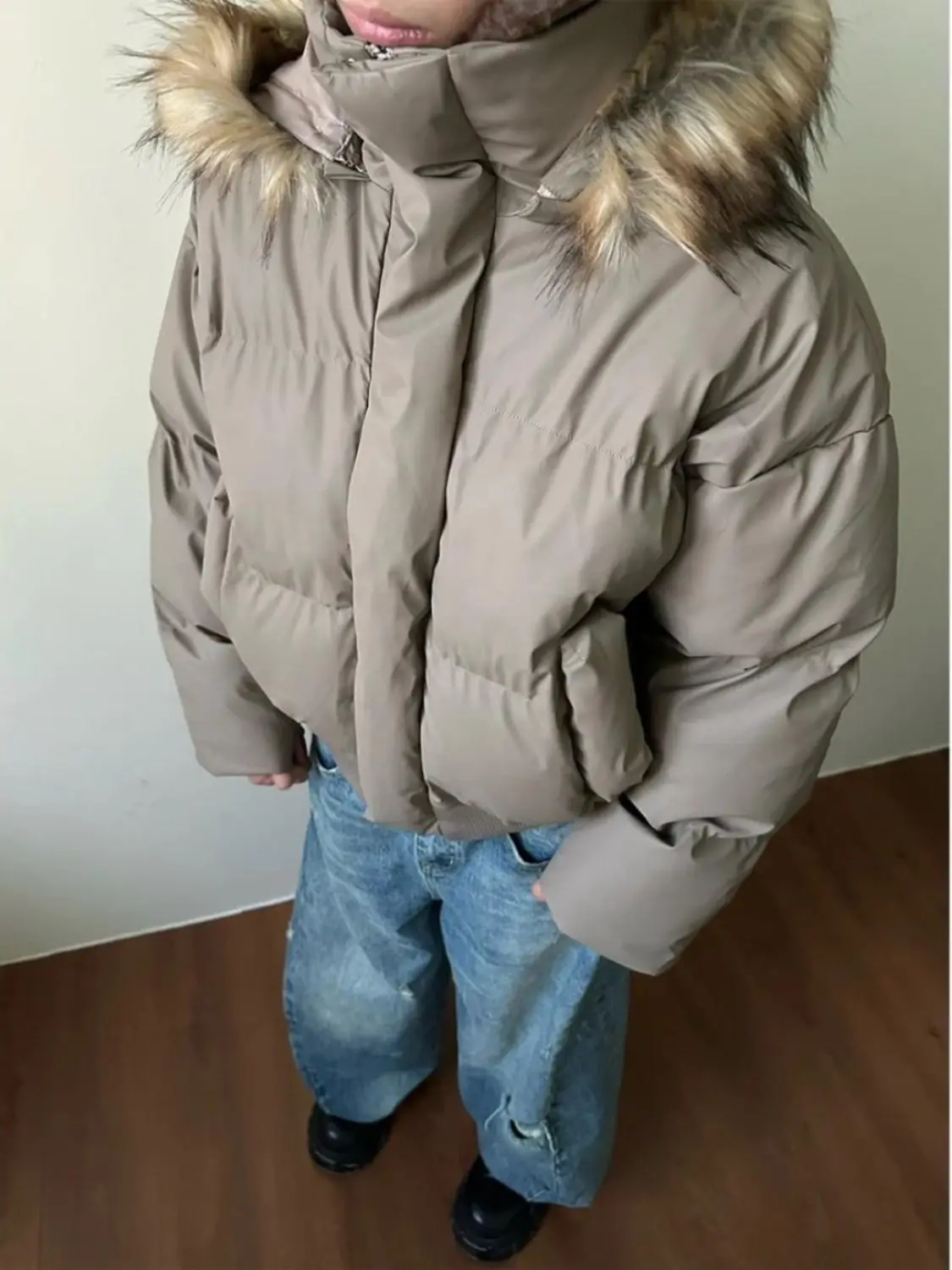 Abrigos cortos americanos de cuero PU para hombre, chaquetas con capucha con cuello de piel holgado de invierno, prendas de vestir exteriores cálidas y gruesas, ropa de calle gótica Punk