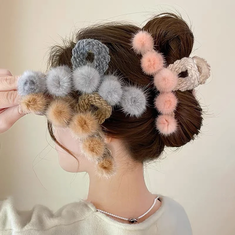 

New Hairpin Cute Plush Mink Fur Hair Claw Women Elegant Temperament Simulation Mink Fur Hairgrip Fashion Hair Accessories