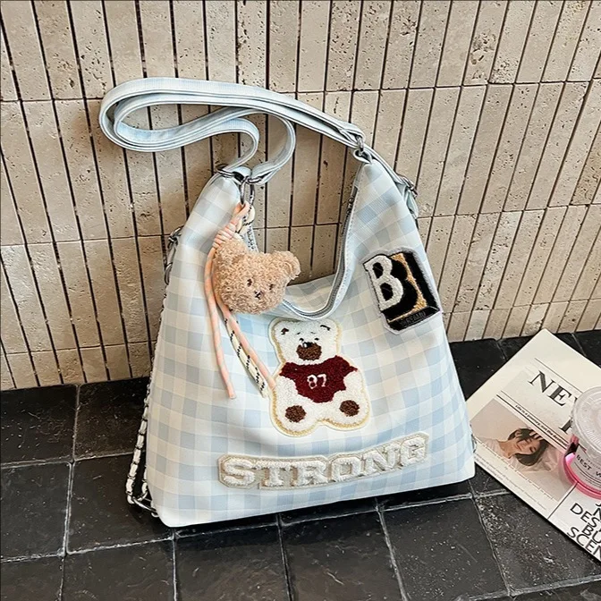 

2025 New Korean Style Fashion Casual Large Capacity Tote Bag Designer Luxury Bag for Women with Cute Embroidery Unique Shoulder
